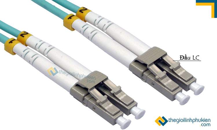 Hai đầu của dây nhảy quang Multimode OM3 LC LC