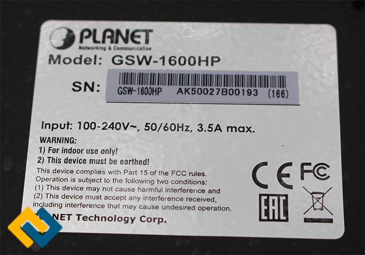 Tem Model và các thông tin của Switch ở phía dưới
