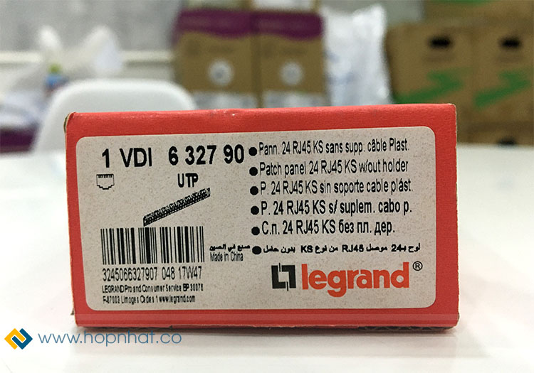 Tem chứa thông tin trên vỏ hộp Patch Panel