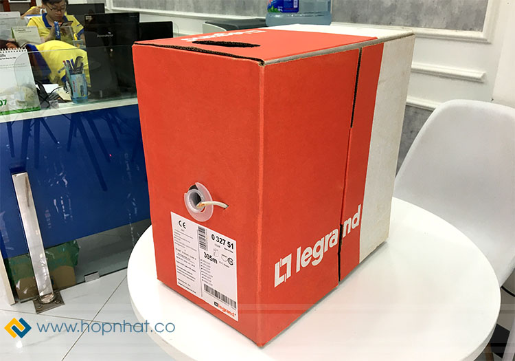 Thùng cáp mạng Cat5e UTP hãng Legrand Thùng cáp mạng Cat5e UTP hãng Legrand